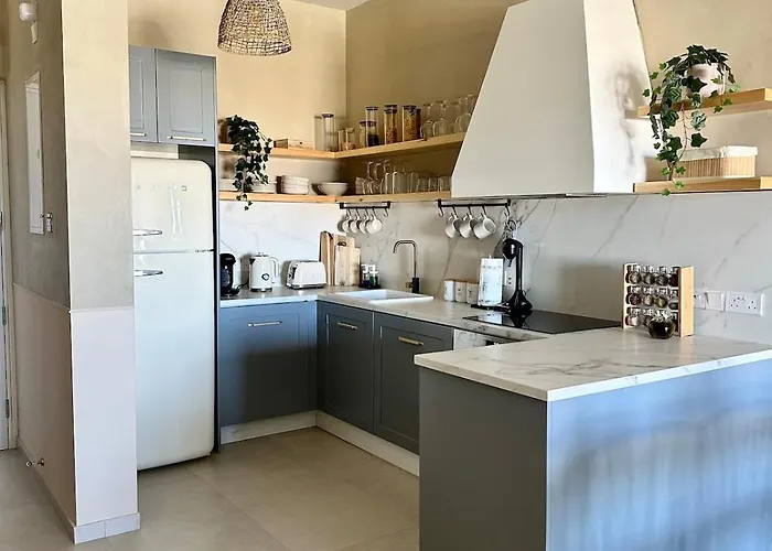 Bella At Mythical Seas アパート *