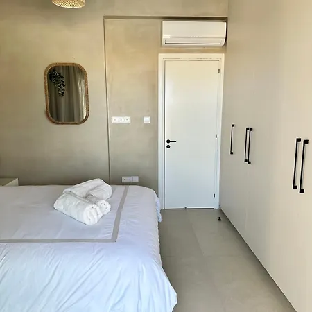 Apartment Bella At Mythical Seas Paralimni