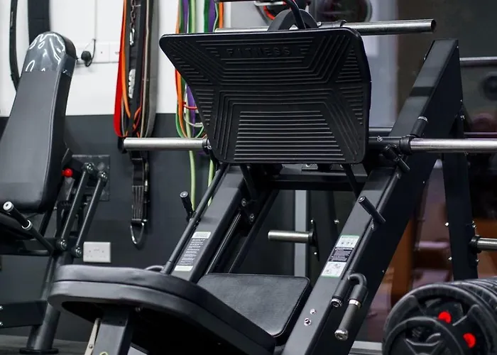 Bella At Mythical Seas * פאראלימני